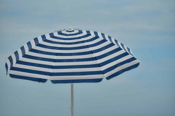 Comment choisir un parasol de qualité?